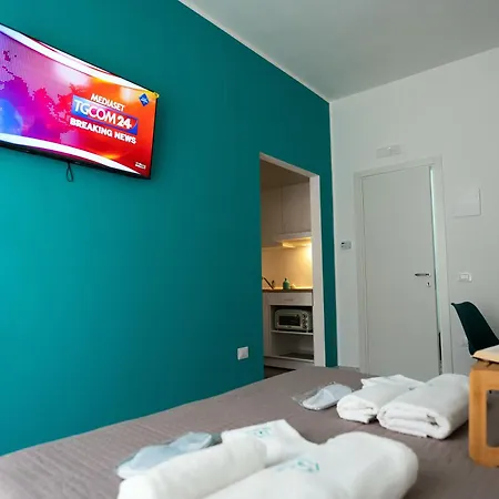 Cole House Apartment *